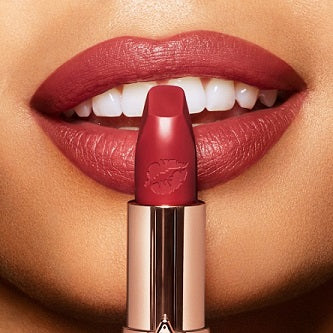 Charlotte Tilbury - Hot Lips 2 Lipstick - Viva La Vergara