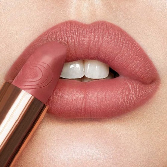 Charlotte Tilbury – Hot Lips 2 Lipstick –  Wedding Belles